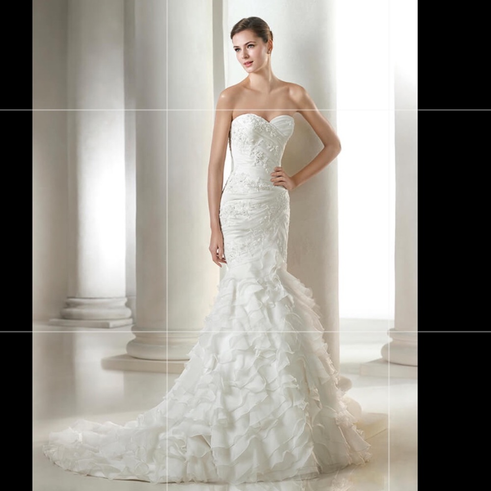 San Patrick’s “Eresma” Wedding Dress.